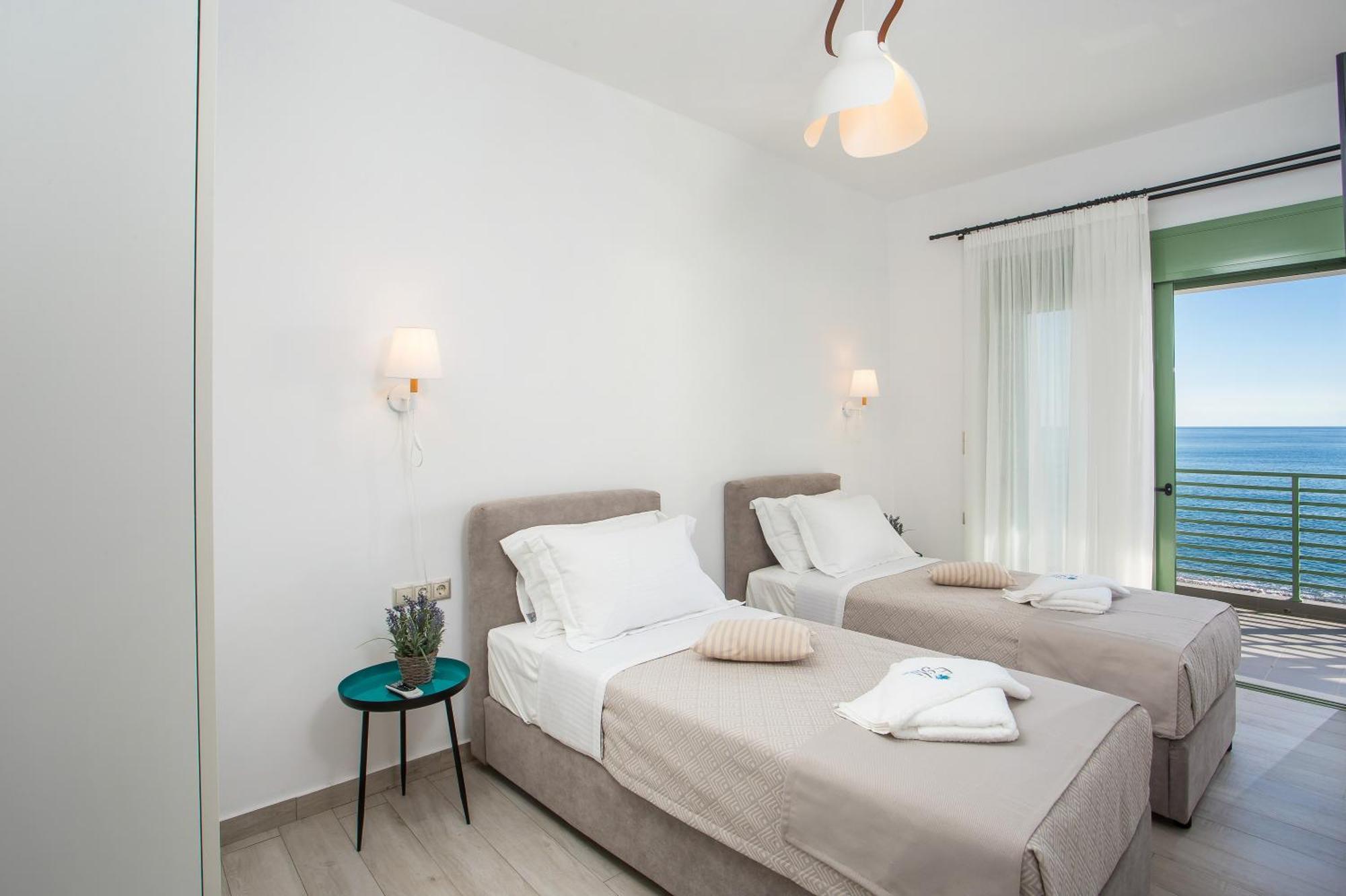 Egli Luxury Apartments Archangelos  Zewnętrze zdjęcie